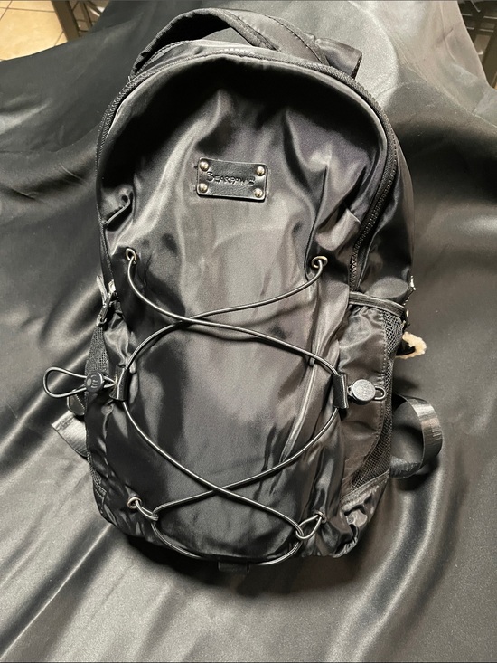 BearPaw Handbags - Bearpaw Women’s Bungee Cord Backpack NWOT